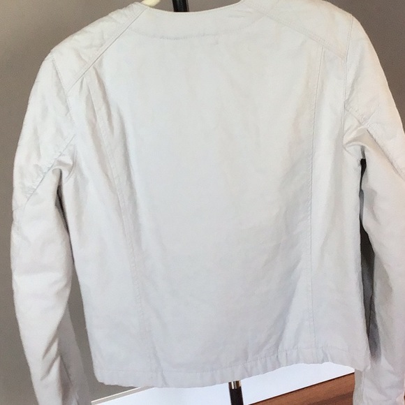 Gap Fall short jacket - Picture 9 of 12